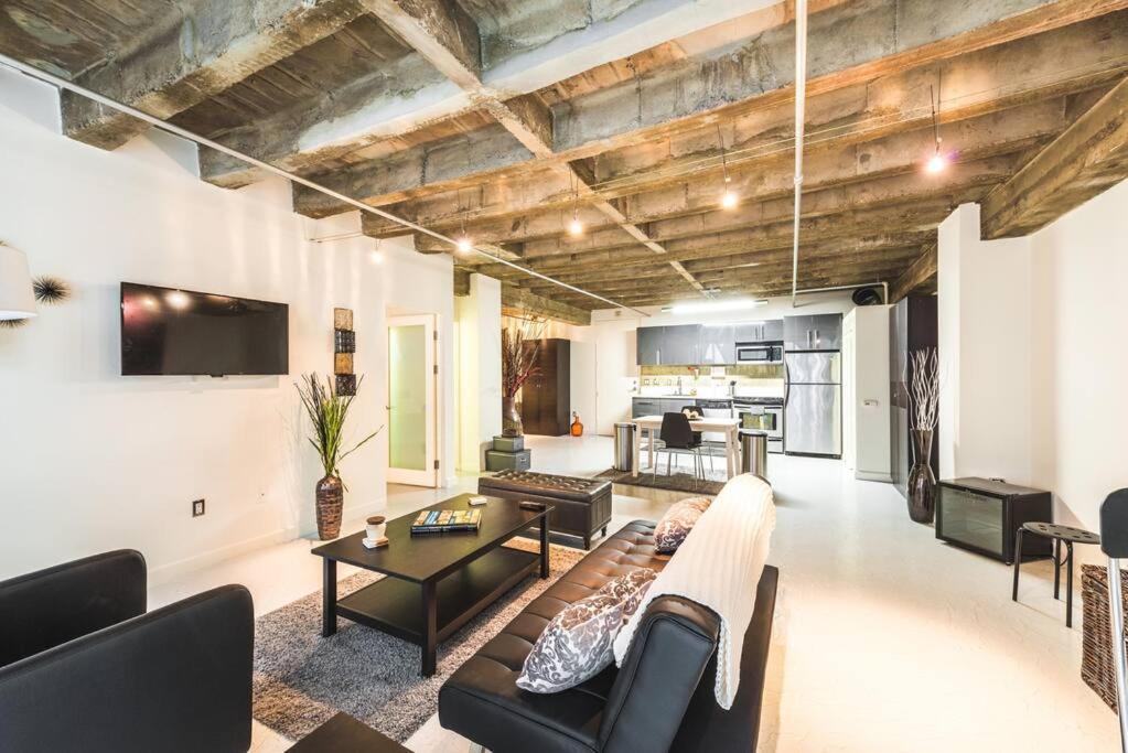 Newly Renovated 1Bdrm Loft Dtla And Rooftop Pool Los Angeles Exterior photo