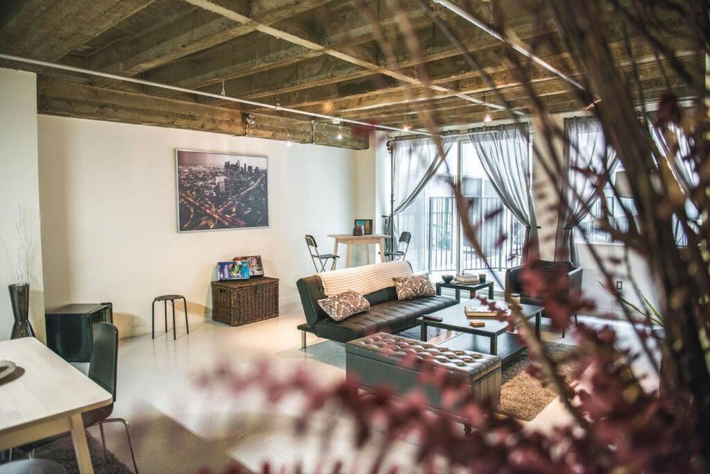 Newly Renovated 1Bdrm Loft Dtla And Rooftop Pool Los Angeles Exterior photo